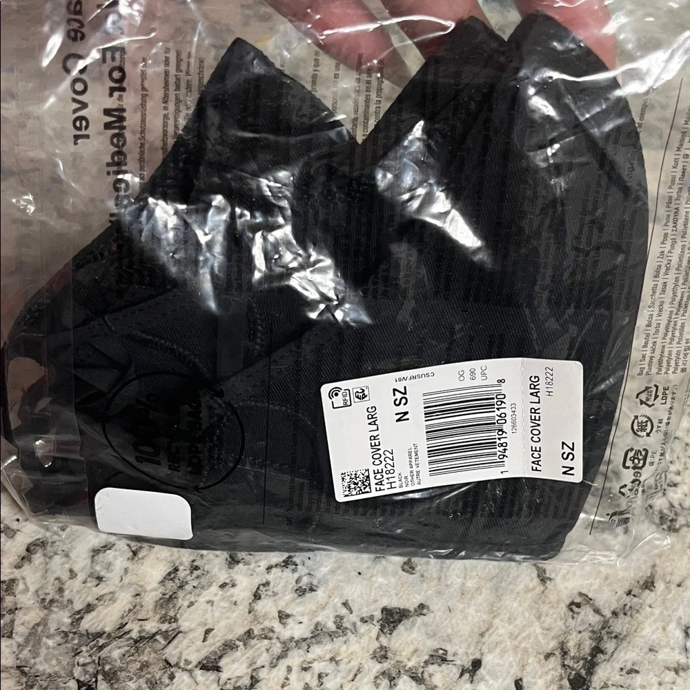 Pack of 3 Reebok Black Face Coverings